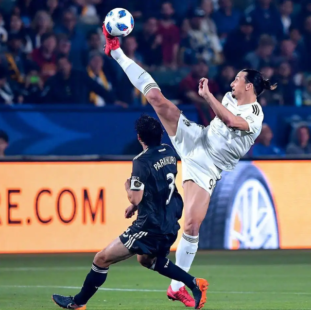  ut赛季德罗巴兑换代币怎么用 