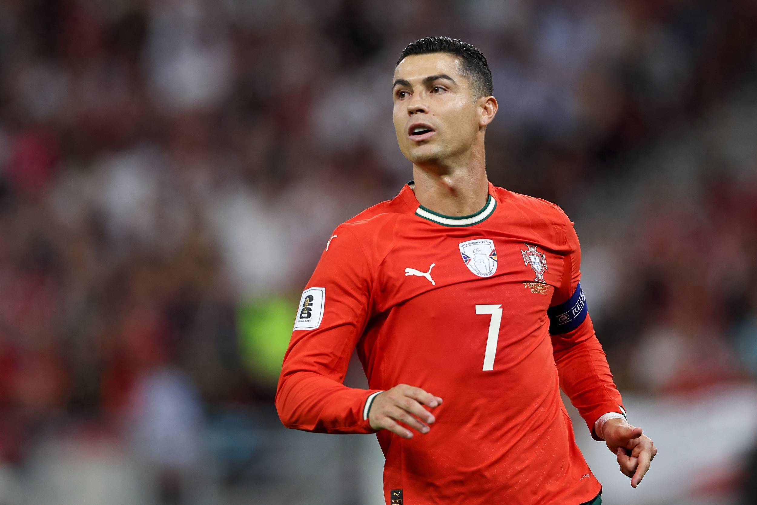 关于C罗赛事官方发布爆冷新规，阿森纳争议不断！的信息